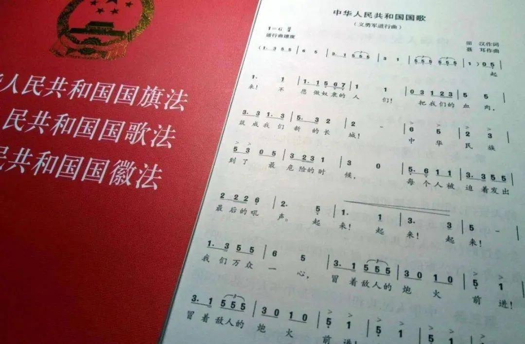 二四六香港资料期期中准,最新正品解答落实_娱乐版305.210